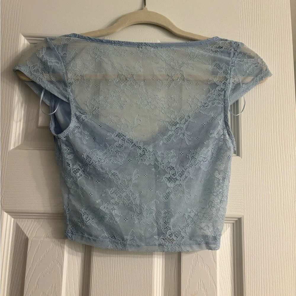 Garage Lace Blue Tee - Picture 3 of 4